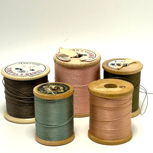 Vintage Thread On Wooden Spools Lot Of 30 - Picture 5 of 11
